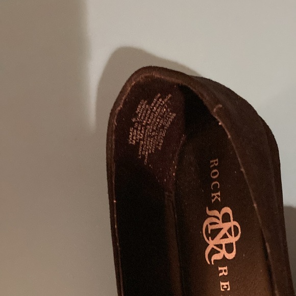 Rock n republic jewel studded loafers. Advertised as an 8 but a 6. See photo - Picture 3 of 5